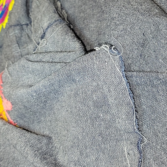 Colorful Embroidered Ladies Top - Picture 4 of 4